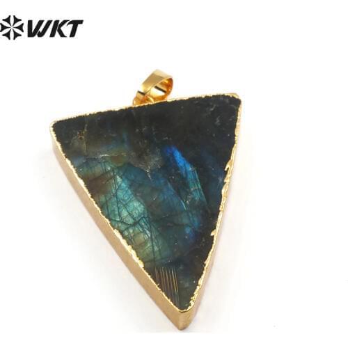WT-P1437 Natural Labradorite stones Triangle Shape Gold Framed Stone In Wholesale Price Gold Trim Pendant For Women Necklace