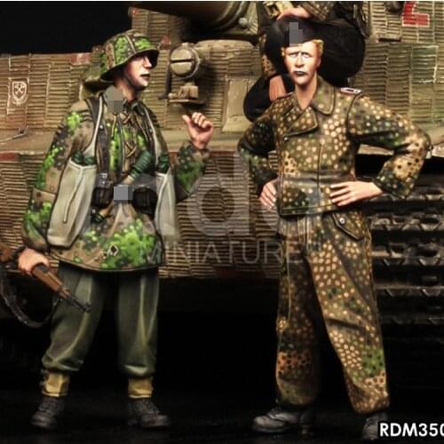 1/35 Resin Model figure GK Soldier WWII tank soldier officer 3 figure Military theme of WWII Unassembled and unpainted kit
