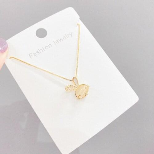 Korean Style Opal Rabbit Necklace Female Ins Personality Clavicle Chain Pendant Wholesale Ornament