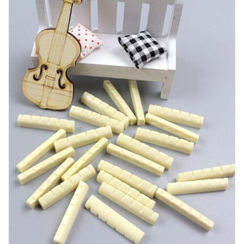 4Pieces/set Bone Nut Flat Bottom For Strat Unbleached Curved Slotted guitar