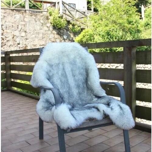 High quality thick Luxury Plush Faux Fur Carpets For Living Room fox-like wolf-like fur Sofa Bedroom Floor Area Rug