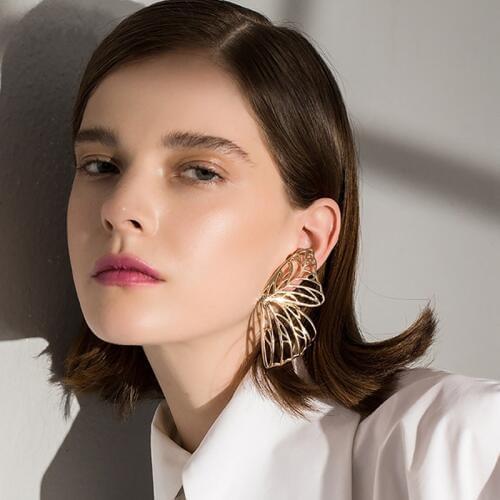 ALIUTOM Hollow Butterfly Drop Dangle Earring for Women Metal Large Wing Butterfly Pendant Earring Statement Jewelry Bijoux