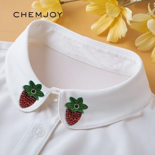 Strawberry Beaded Embroidery Patches for Clothes Sew on Crystal Patch Rhinestone Beading Applique Clothing DIY Accessories