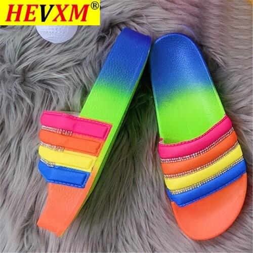 Ladies Rhinestone Shiny Slippers Summer Newest Ladies Sandals Popular Slippers Rainbow Outer Wear Platform Sandals Womens Shoes