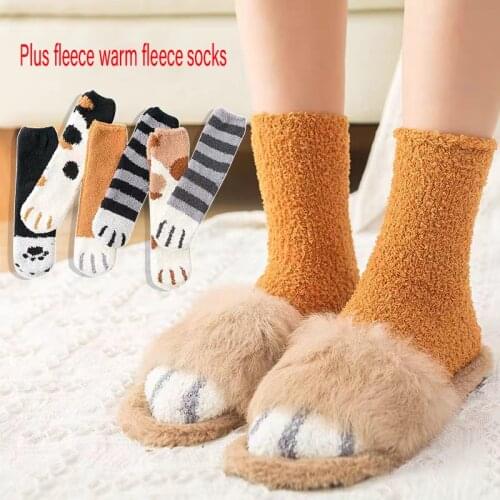 Womens Winter Thermal Cute Socks Anti-slip Warm with Animal Print Cat Socks Lolita Animated nylon Short Socks Calcetines Mujer