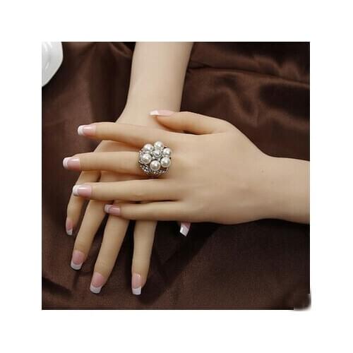 Free Shipping!! Fashion High Level Silicone Lifelike Hand Mannequin Female Hand Model On Sale