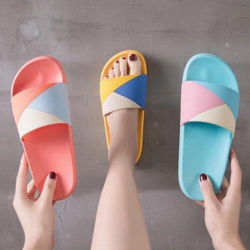 2021 New Women Indoor Slippers Lovers Bathroom Slipper Soft EVA Anti-slip Spring Summer Shoes Woman Men Home Floor Slides