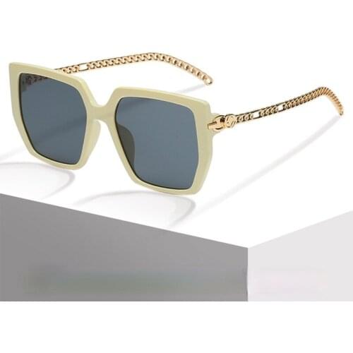 2021 new luxury designer sunglasses ladies fashion ladies sunglasses box chain mirror legs glasses