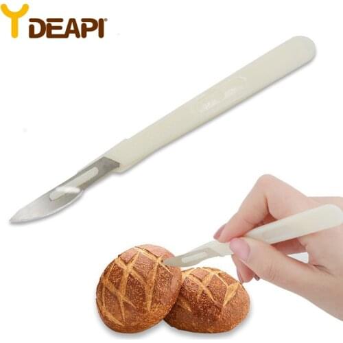 Ydeapi Baguette Bread Slicing Knife Practical European Bread Curve Knife Cutting Tools Pastry Cutter with Carbon Steel Blade