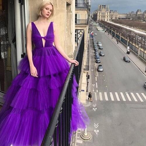 Chic Design Purple Tiered Ruffle Tulle Evening Dress 2021 Deep V-Neck Sleeveless A-Line Celebrity Dress Prom Growns