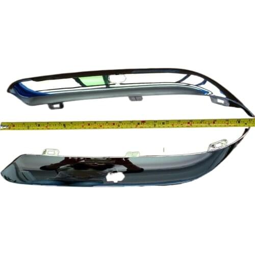 For the former Chrysler 300C Accessories 300C trim plating front bumper trim highlight bar left and right