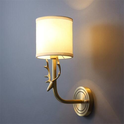 Creative Deer Head Wall Lamp Living Room Wall Continental Antler Lamp Bedroom Bedside Lamp Modern Designer Wall Lights Fixtures