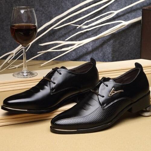 Mens Leather Black Brown Spring British Style Lace-Up Pointed Wedding Shoes Breathable Youth Formal Wear Business Casual Shoes