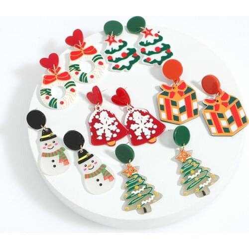 Dvacaman Christmas Tree Snowman Earrings Acrylic Resin Cartoon Santa Claus Drop Dangle Earrings for Women Party Jewelry Holiday