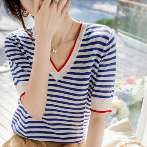 2021 autumn and winter new refreshing holiday style vitality blue and white strips high-density silky lyocell V-neck knitted T