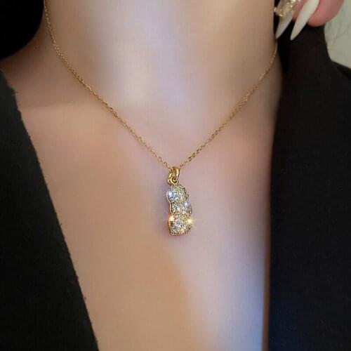 VSnow Korean Fashion Peanut Simulation Pearl Pendant Necklace for Women Girls Bling Bling Rhinestone Gold Metal Necklace Jewelry