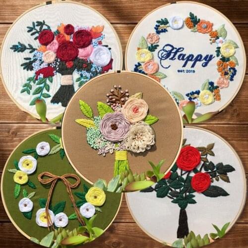 Holding Flowers Wreath Pattern Embroidery DIY Starter Kit Needlework Tools Printed Sewing Craft Set Cross Stitch Home Decoration