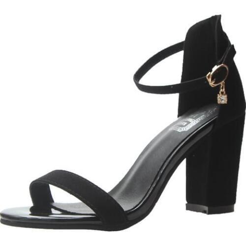 2019 Summer New Korean Version Of A Word Buckle With Thick Heel Shoes Female OL Professional Black Sandals Roman Shoes