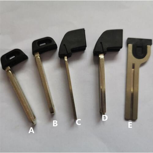 DAKATU Replacement Smart Emergency Spare Key Blade Fit For Toyota Camry Highlander Avalon Camry Corolla Smart Card Insert key