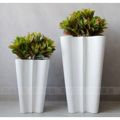 Glass fiber reinforced plastic floor-to-ceiling vase flower arrangement art hotel shopping mall soft decorations ornaments