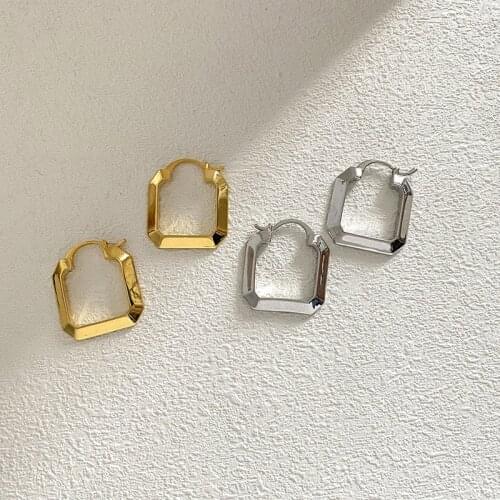 WTLTC Popular Simple Square Shaped Hoop Earrings Womens Polished Geometric Earrings 1.8cm*1.5cm Hoops Earrings 2021 INS Jewelry