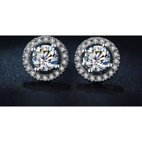 Classic Sliver Color Hearts & Arrows cut 0.75 carat AAA+ Cubic Zirconia Stud Earring Wedding Earrings for Women E836