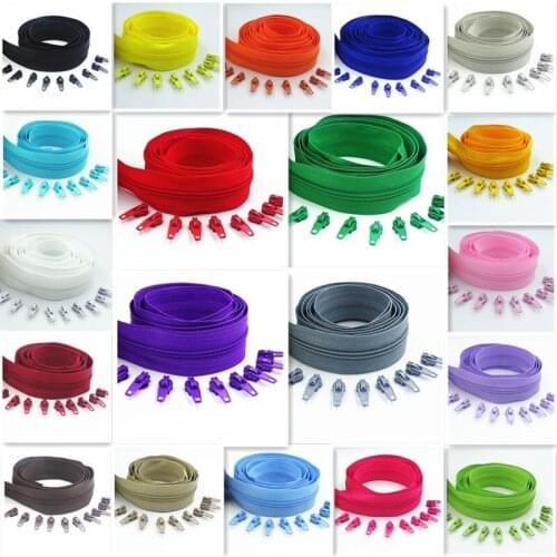 10 Meters long zipper 20 auto locking sliders 20 colors of 3# nylon zipper used for zipper clothing handbags