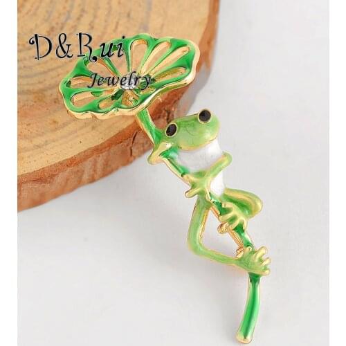 New Arrival Green Frog Pin Brooch Funny Design Lotus Leaf Jewelry Accessories Unisex Women Men Animal Brooches Pins for Girls