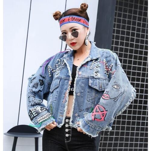 Denim Jacket Coat 2020 Spring Jean Jackets Women Coats Female Denim Jacket Graffiti Rivet Jacket Girl Outerwear Blue Y263