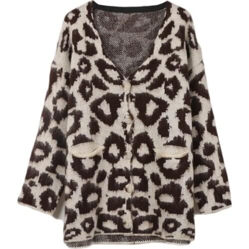 Vintage Autumn Winter Women Fashion V-neck Long-sleeved Leopard Print Loose Knit Cardigan Jacket Thick Coat Clothing 2020 New