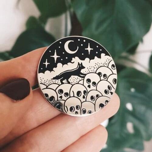 Skeleton Skull Fox Enamel Brooch Pin Backpack Hat Bag Collar Lapel Pins Badges Women Mens Fashion Jewelry Accessories