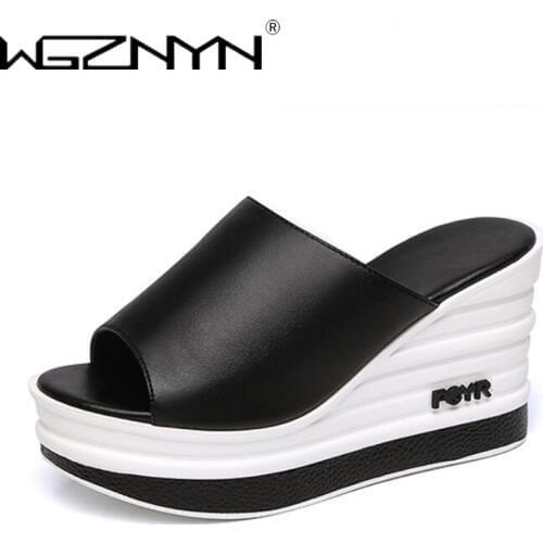 Womens Summer Wedges Slippers Slip-On Shoes Woman Flat Peep Toe Breathable Soft Platform Leather Sandals Platform Outdoor Shoes