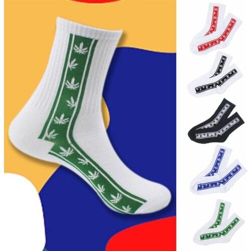 Casual Hiphop Home Women Men Cotton Horizontal Strips Maple Leaf Breathable Long Tube Socks Skateboard Socks Nylon Socks COTTON