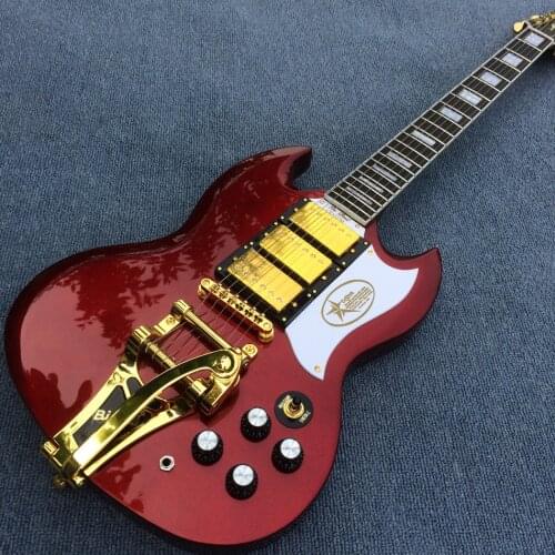 Rosewood fingerboard electric guitar, Gold hardware, 3 pickups, tremolo electric guitar, Free shipping