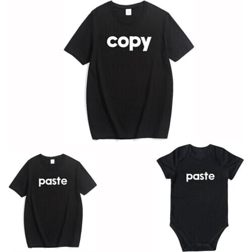 Family Matching Clothes Copy Paste Mommy Daughter Son Family Look Father Baby T Shirt Romper Summer Letter Baby Kids Outfits