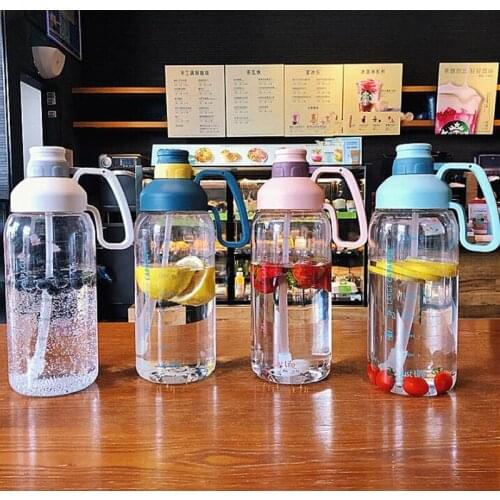 1.8L Plastic Large Capacity Tritan BPA Free Water Bottle with Straw Outdoor Sports Bottles with Lid Hiking Camping Bottle