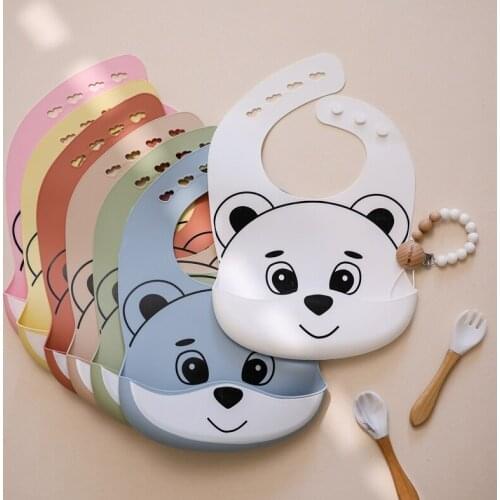 1PCS Baby Bibs Fashionable Edible Silicon Cartoon Little Bear Print Adjustable Baby Bib Waterproof Newborn Feeding Accessories