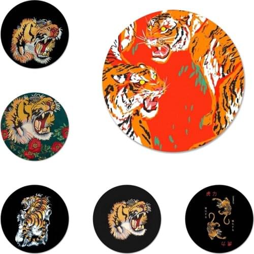 Roaring tiger Cute Icons Pins Badge Decoration Brooches Metal Badges For Clothes Backpack Decoration 58mm