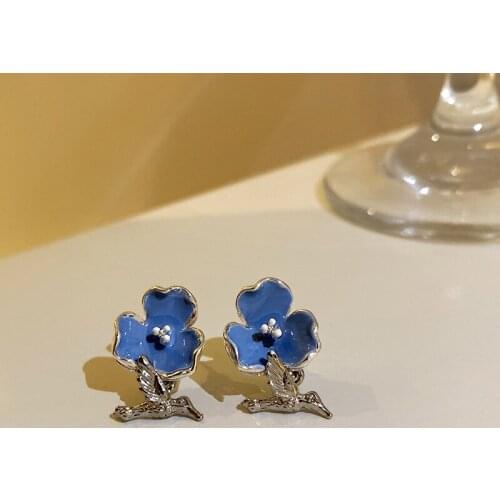 Goth Vintage Alloy Blue Flower with Bird Stud Earrings for Women Korean Fashion Trendy Jewelry Pendientes Party Accessories BY16