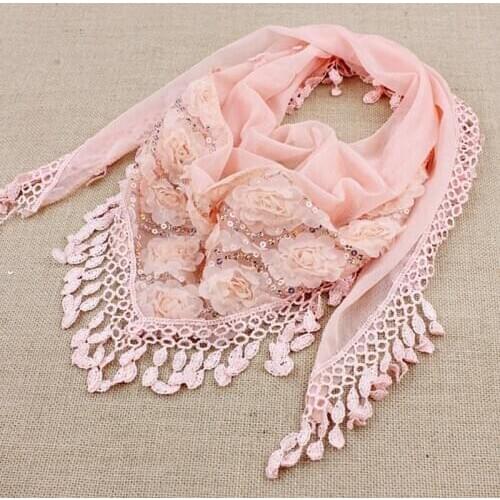 1PC New Fashion Female Women Tassel Shawls And Scarves Autumn Women Silk Flower Lace Triangle Pendant Scarf Fashion Women Scarf