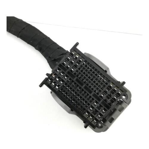 Car connector FOR engine compartment fuse box wiring harness plug USED