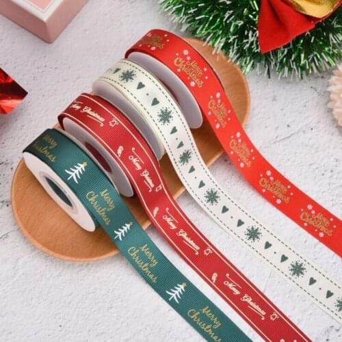 Hot new 10 yard Merry Christmas tree /heart Ribbon spot 2cm small roll ribbon festival decoration rib belt gift packaging ribbon