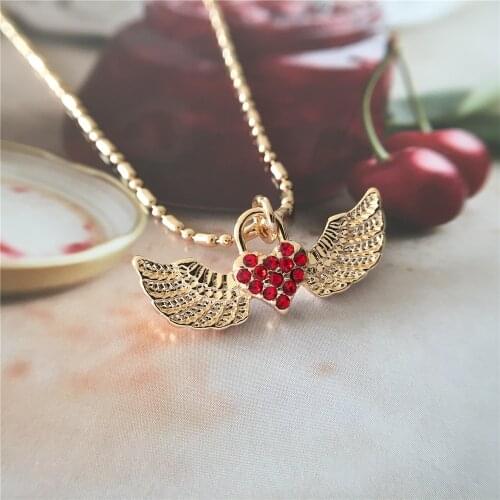 Trendy Gold Color Plating Red Clear Heart Center Angel Wing Pendant Necklace For Women Girl Elegant Gorgeous Jewelry Accessory