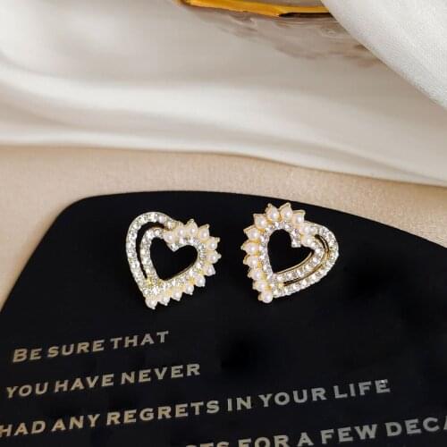 Wholesale Korean Hollow Crystal Pearl Love Heart Stud Earrings for Women Girls 2021 New Trendy Fashion Cute Pendientes Jewelry