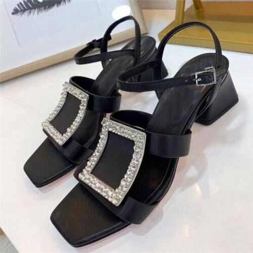 Summer Women Sandals Chunky Med Heel Sandalias Mujer 2020 Luxury Brand Crystal Sandals Woman Fashion Square Toe Rhinestone Shoes