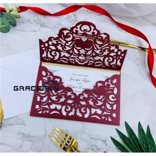 50pcs 2020 New Laser Cut Lace Pocket Wedding Invitations Card Personalized Customized cards with RSVP Cards Wedding Supplies