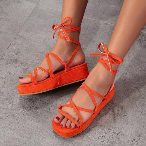 New fashion Roman strappy flat sandals ankle strap ladies comfortable casual summer shoes high heel flat shoes 5cm