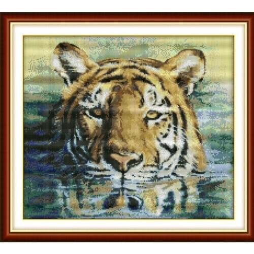 A tiger in water cotton Animals cross stitch kit 14ct white 11ct printed embroidery DIY handmade needle work wall home decor