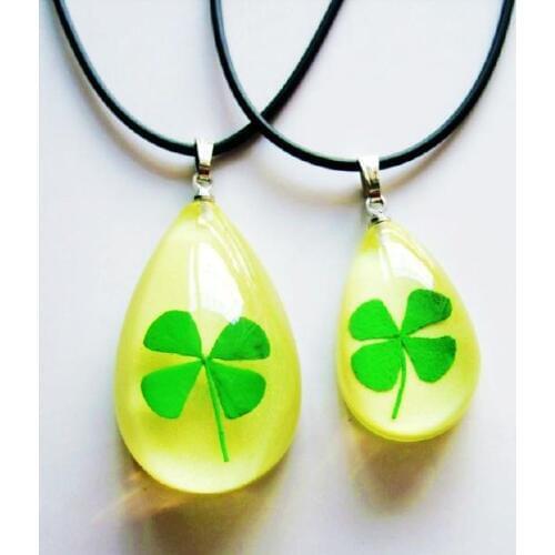 FREE SHIPPING 12 PCS Four Leaf Clover Luminous Drop Pendant Real Green Shamrock Artificial New