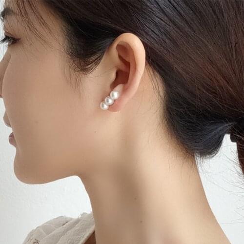 Elegant Cute Pearl Beads Stud Earrings For Women Korean Fashion Jewelry Chic Charms Piercing Ear Jewellery Girls Party Gift